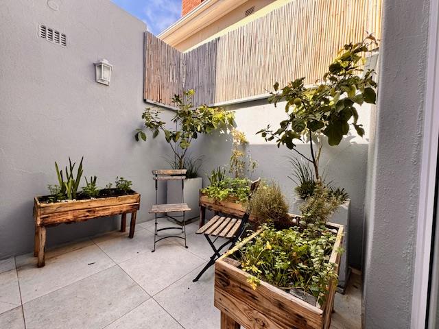 To Let 3 Bedroom Property for Rent in Fresnaye Western Cape